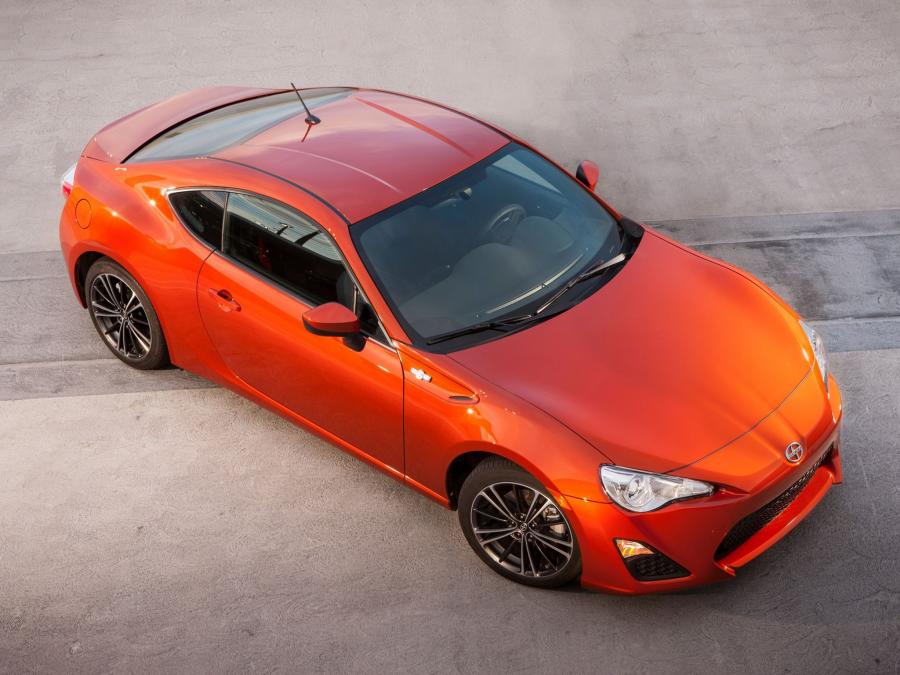  Scion FR-S 2012 года  (фото 2 из 16)